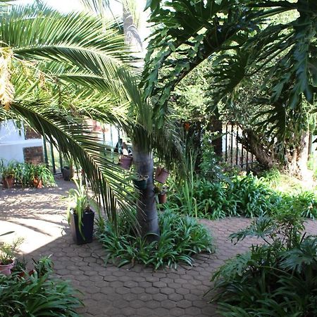 Chez Esme Guest House Roodepoort Exterior photo