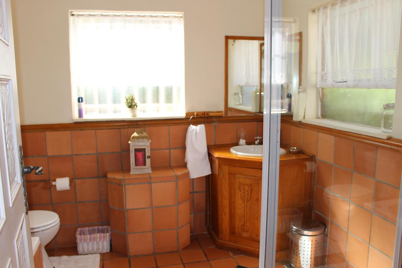 Chez Esme Guest House Roodepoort Exterior photo