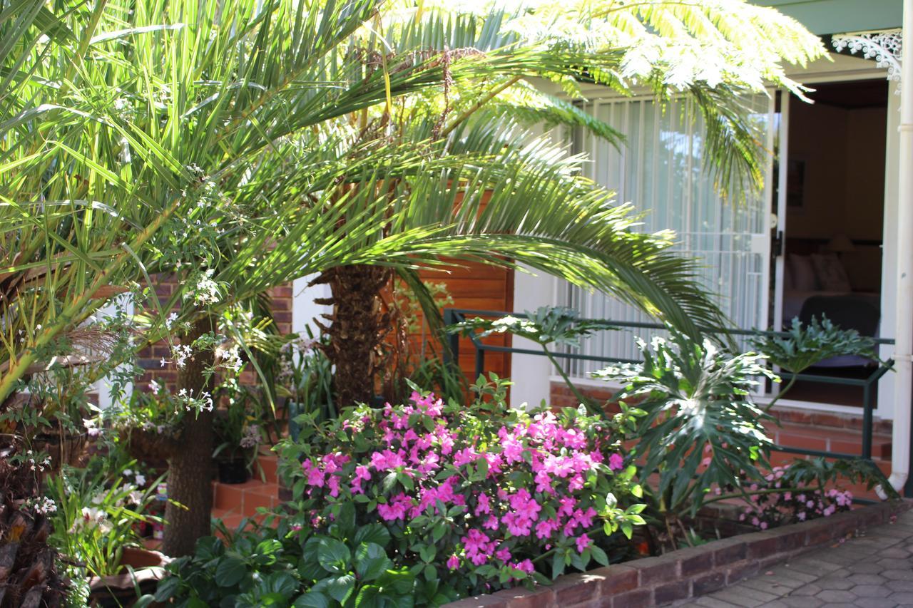 Chez Esme Guest House Roodepoort Exterior photo